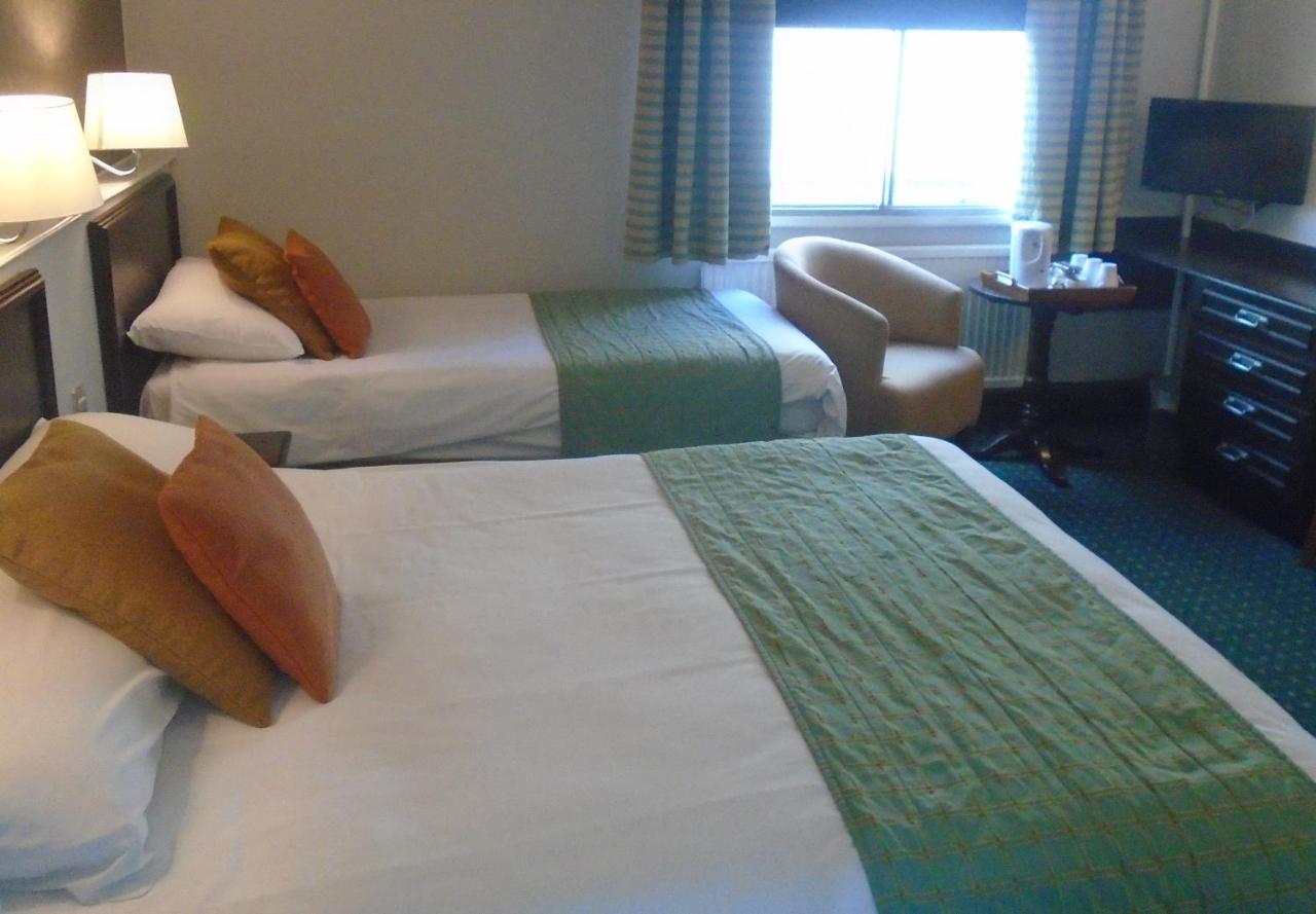 The Strathdon Hotel Нотингам Екстериор снимка