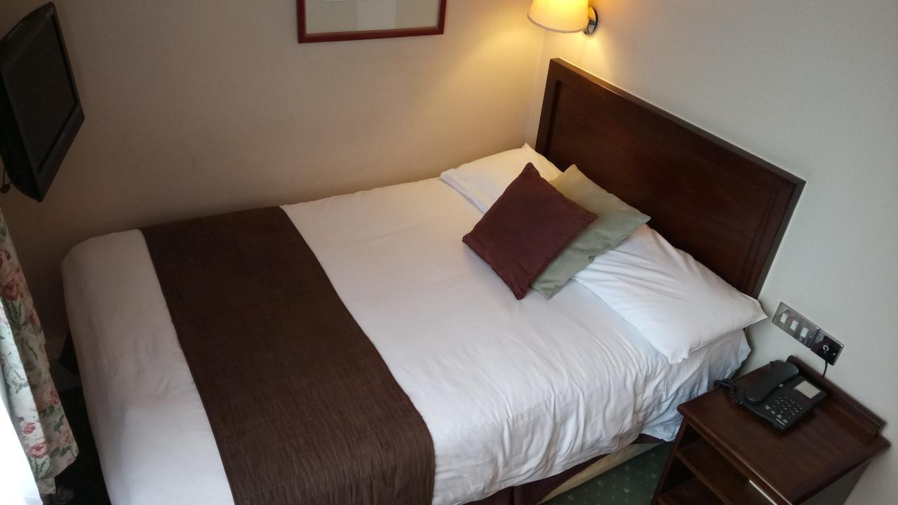The Strathdon Hotel Нотингам Екстериор снимка