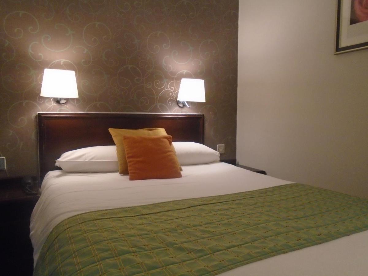 The Strathdon Hotel Нотингам Екстериор снимка